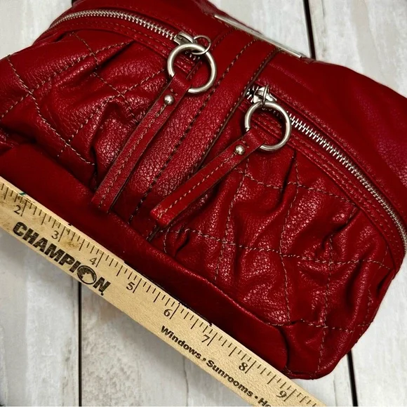 Relic Cherry Red Y2K Faux Leather Hobo Quilted Pocket Silver Accent Shoulder Bag - Picture 7 of 15